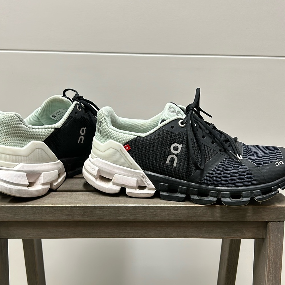 On Cloud Cloud flyer 2.0 tennis shoe